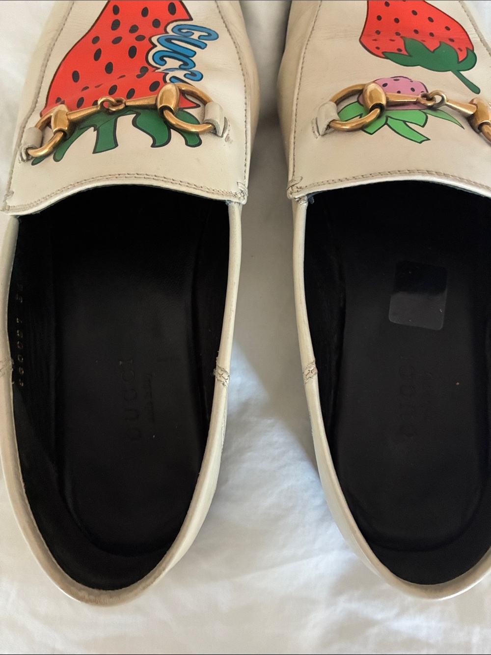 Gucci Cream Leather Strawberry Brixton Horsebit Loafers - Picture 2 of 7